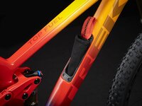 Trek Top Fuel 9.9 XTR XL Marigold to Red to Purple Abys